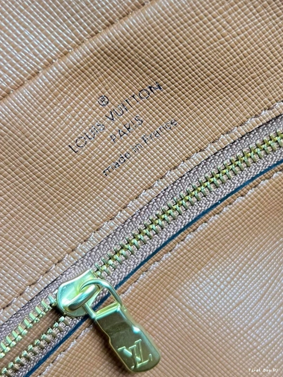 First bags ru reviews LOUIS VUITTON MESSENGER 0808